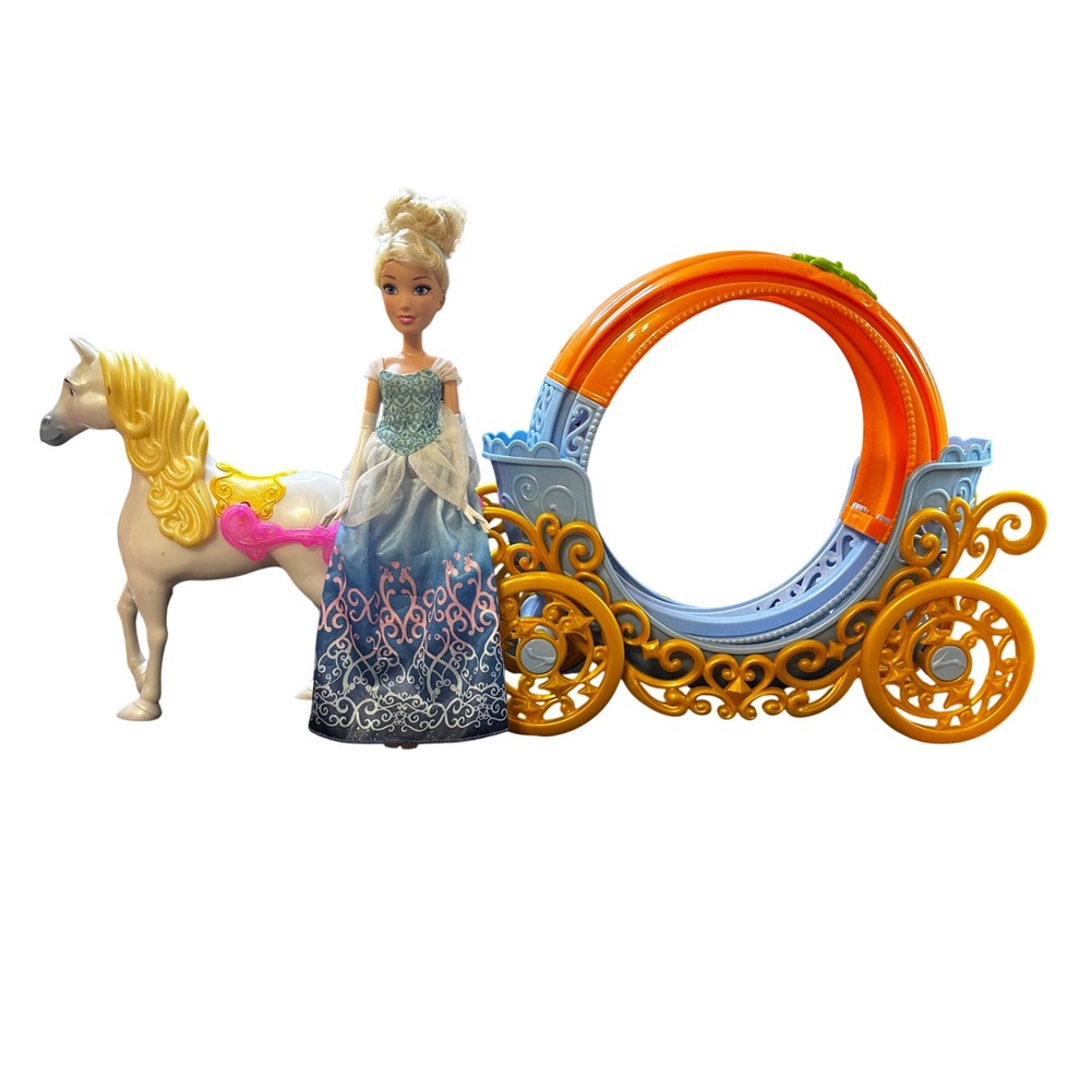Disney Princess Cinderella Doll Transforming Pumpkin Carriage and Horse Set